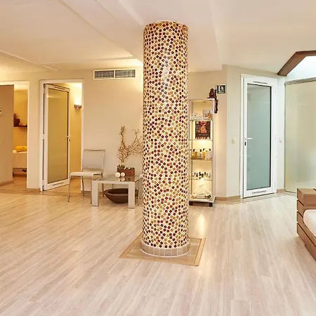 Hotel Grèvol 4*