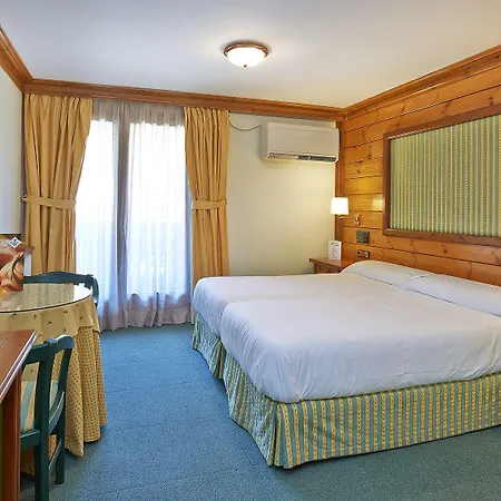 Ξενοδοχείο Grevol 4*