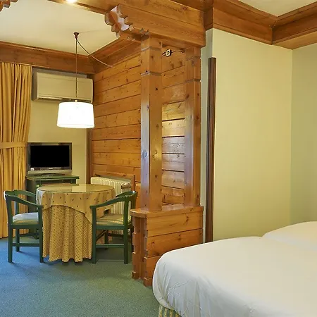 Grevol Hotel 4*